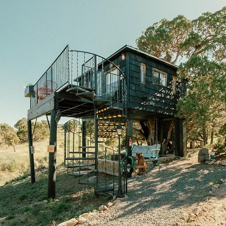 Ashley'S Treehouse At El Mistico Ranch Villa Nogal Buitenkant foto